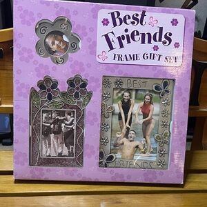 Best Friends Floral Frame Gift Set - Lavender